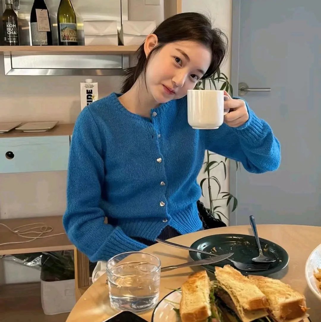 蚁人与黄蜂女 封面