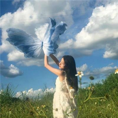 诱吻清月 封面