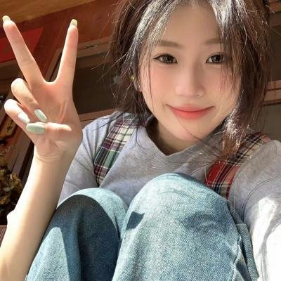 闪婚死对头后夫人在豪门杀疯了 封面
